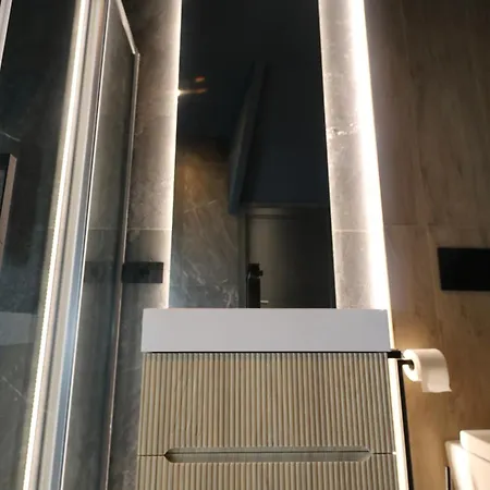 Luxury Garibaldi - Perfect For Couples - Fully Equipped - Historical Centre