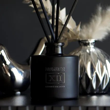 Luxury Garibaldi - Perfect For Couples - Fully Equipped - Historical Centre דירה