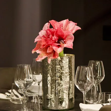 Luxury Garibaldi - Perfect For Couples - Fully Equipped - Historical Centre *